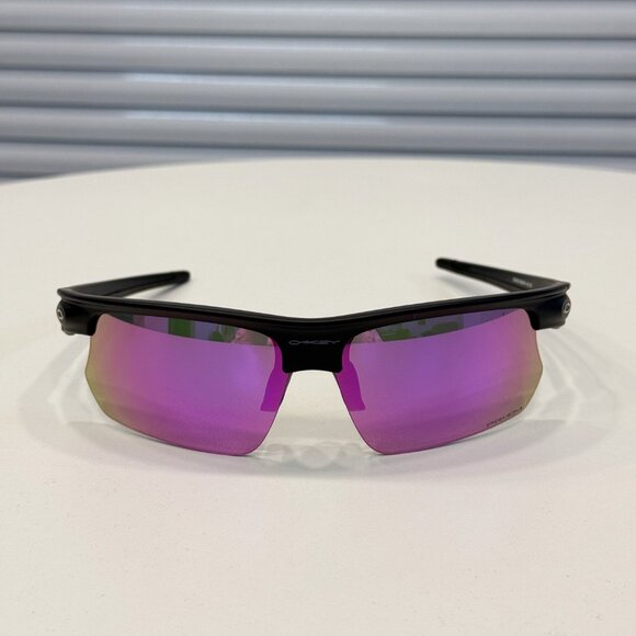 Oakley sunglasses main image 7